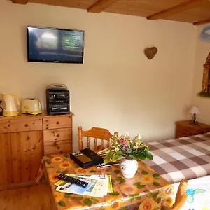 Gasthof Gästezimmer Am Märchenbrunnen, Dresden